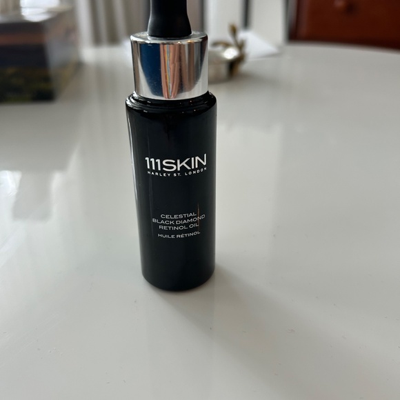111SKIN diamond retinol - Picture 2 of 5